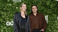 Así es Elvira Lind, la productora y esposa de Oscar Isaac
