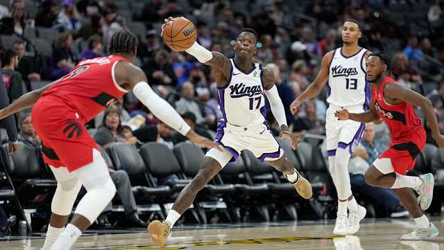 Kings open up preseason with rough showing against Raptors