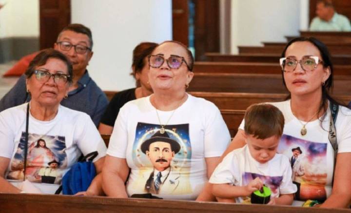 Feligreses celebran en toda Venezuela la canonización de los santos venezolanos