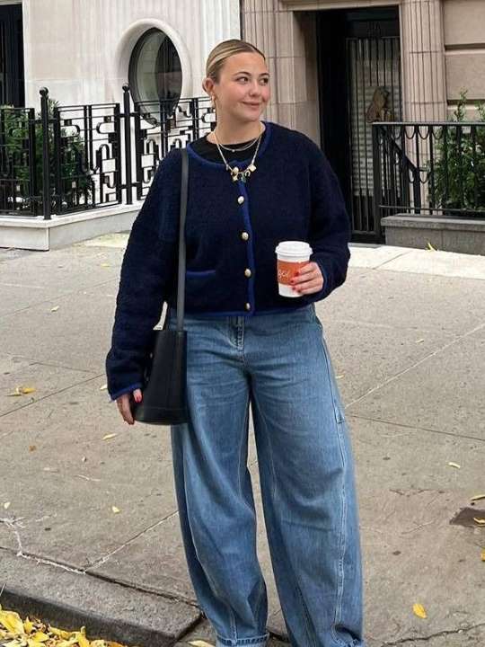 +20 ideas de outfits de otoño para chicas curvy que te harán salir del típico suéter de siempre