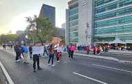 Trabajadores del SAT protestan por condiciones laborales