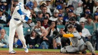 Shohei Ohtani pega 3 HRs y los Dodgers vuelven a la Serie Mundial