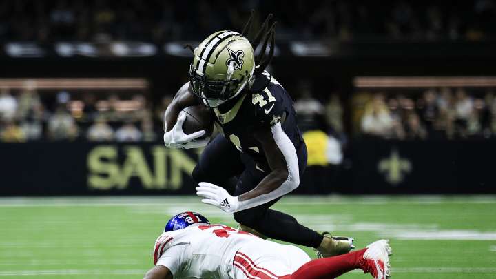 Alvin Kamara hurts ankle in practice, "nothing concerning" for Week 6
