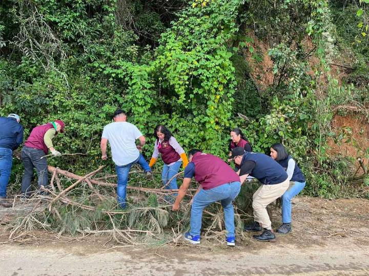 Sheinbaum ordena a Segob recorrer comunidades de Hidalgo devastadas por lluvias