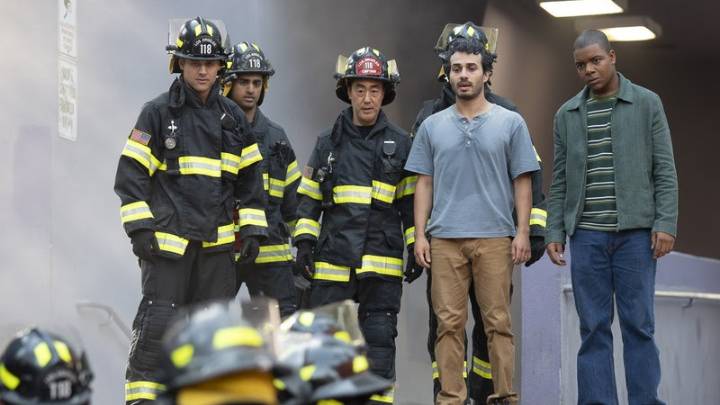 911 - Episode 9.04 - Reentry - Promotional Photos + Press Release