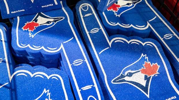 At home and away, Blue Jays fans eagerly prepare for the ALCS round