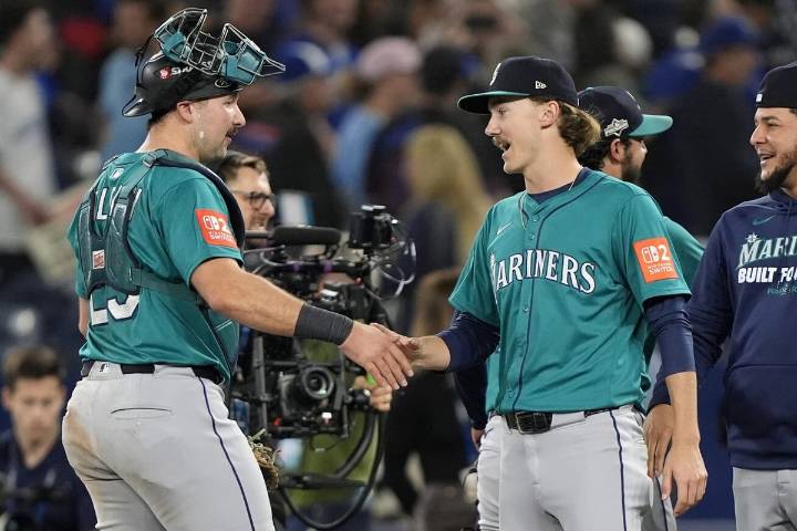 Bryce Miller's gutsy outing highlights Mariners' ALCS Game 1 win. Plus: NLCS preview