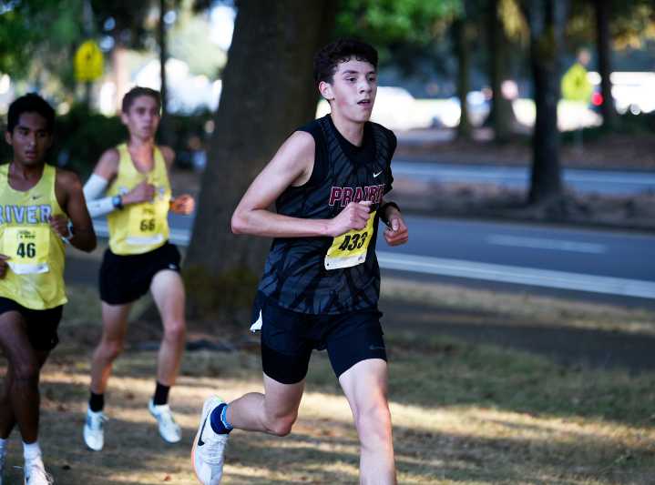 Prep highlights: Tavin Timperley of Prairie, Carmen Herrera of Heritage post wins at 3A district cross country meet