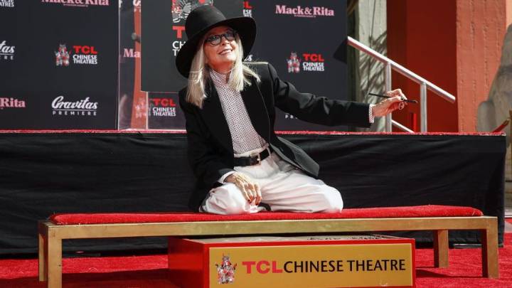 La familia de Diane Keaton anuncia que murió de neumonía