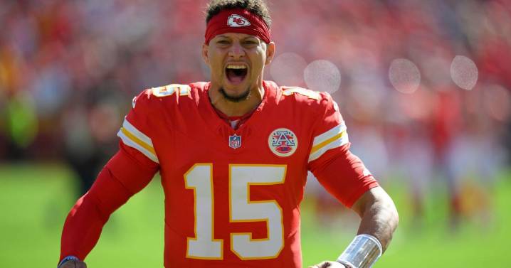 Chiefs and Commanders clash: Mahomes on fire, Washington in desperation mode on Monday night