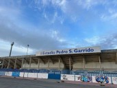 Obras de mejora en la fachada del estadio Pedro Garrido