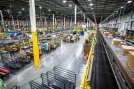 ‘Filling up within minutes’: Amazon hiring 250K seasonal workers including 11,500 employees in Pa.