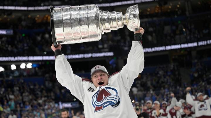 Erik Johnson retires after 17-season NHL career, highlighted by 2022 Stanley Cup win with Avalanche