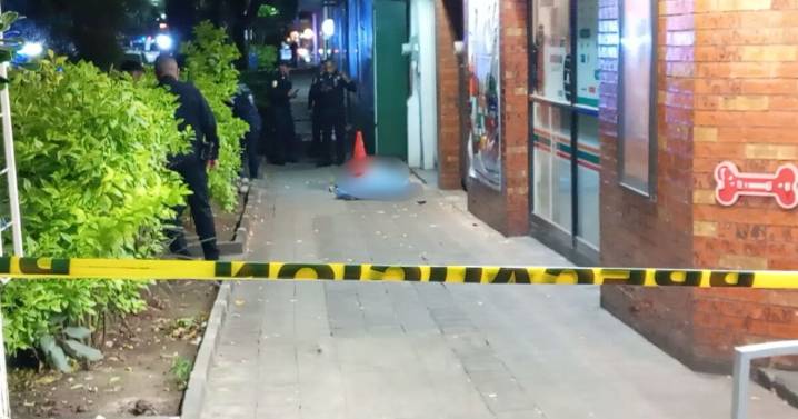 Tiroteo en la colonia Juárez: escolta frustra asalto y muere un presunto delincuente
