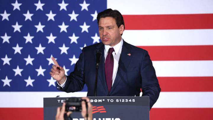 Gobernador de Florida, Ron DeSantis, impone restricciones para portadores de visa H