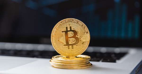 Bitcoin arranca "Uptober" con flujos récord y expectativas de nuevo máximo histórico