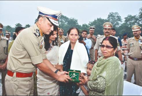 ITBP pays glowing tribute to martyrs at National Police Memorial in Delhi