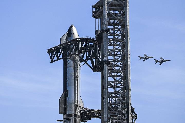 Cards Against Humanity settles trespass lawsuit against SpaceX
