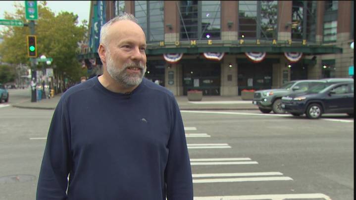 Mariners’ playoff run sends fans and foot traffic soaring in Pioneer Square