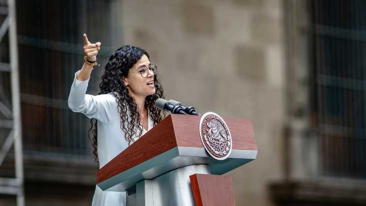 “Los mismos impresentables de siempre”: Alcalde exhibe a los asistentes al relanzamiento del PAN