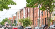 Philly renters will get voter registration information when signing a new lease