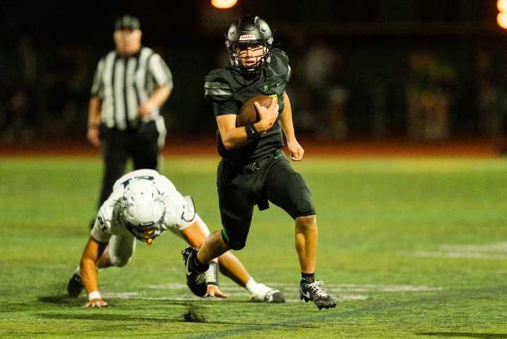 Vote: Who should be the football player of the week for the week of Oct. 13?