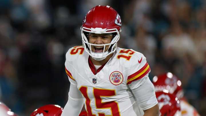 What channel is Sunday Night Football on? Lions at Chiefs, TV, odds
