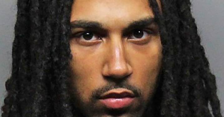 Search underway for murder suspect accidentally released from California jail