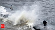 Cyclone Montha News: Flights-trains cancelled, schools shut, red alert issued as 3 states brace for landfall today — key points