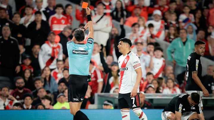 River espera tener a Salas contra Sarmiento: pidió la reducción de su sanción