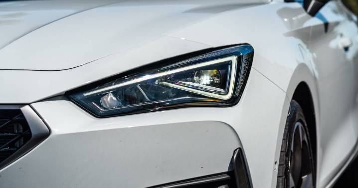 Cupra Leon deal: Run-out warm hatch now cheaper than a base Corolla
