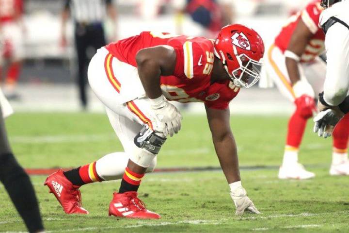 Top Fantasy Football D/ST Rankings (Weeks 7, 8, 9, 10) - Defense Streamers and Starts (2025)