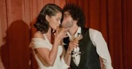 Selena Gomez mostró fotos inéditas de su boda con un detalle que molestaría a su ex Justin Bieber