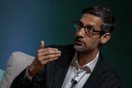 Alphabet, la matriz de Google, logra ingresar por primera vez más de 100.000 millones de dólares