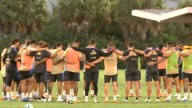 La Selección Argentina homenajeó a Miguel Ángel Russo con un emotivo minuto de silencio
