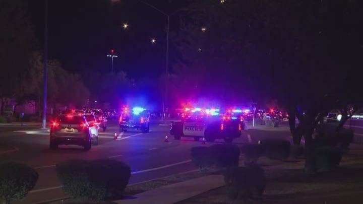 Officer hurt in shooting near Phoenix-Mesa Gateway Airport
