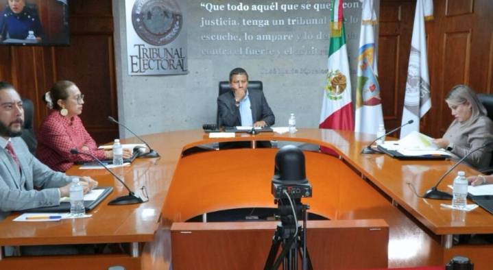 Ordenan reinstalar a regidora de Tezontepec y pagarle tres meses de salario