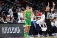Oregon guard Jackson Shelstad ‘hopefully’ will make season debut by Oregon State game