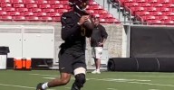 All aTwitter: 4-Oct-25 – Jayden Daniels on the grass in Cali with his big black knee brace