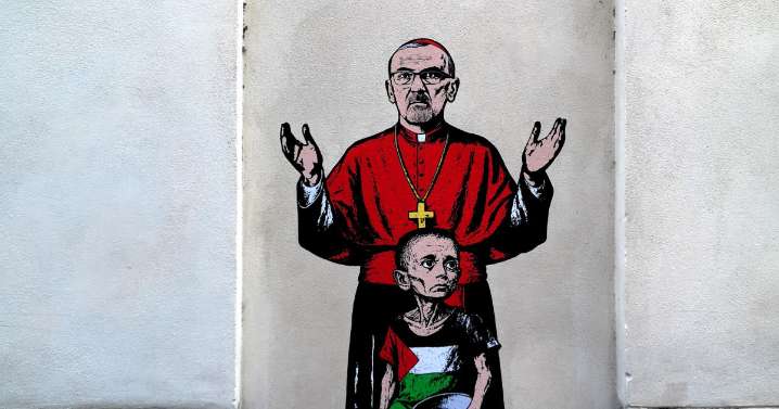 Aparece un mural sobre el cardenal Pizzaballa y un niño desnutrido de Gaza en el palacio arzobispal de Milán