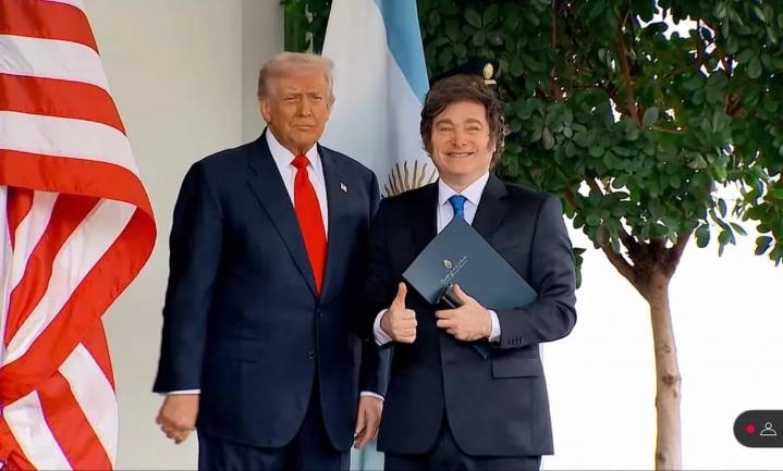 Estados Unidos aseguró que la ayuda económica para Argentina podría llegar a los USD 40 mil millones