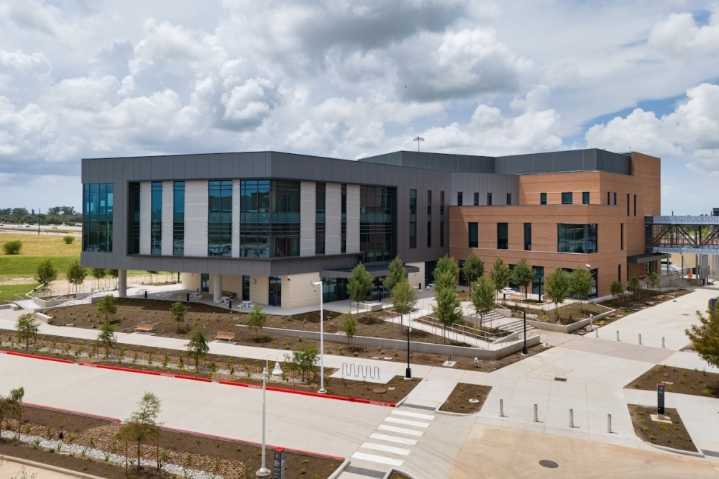 PHOTO GALLERY: Step inside University of Houston ...