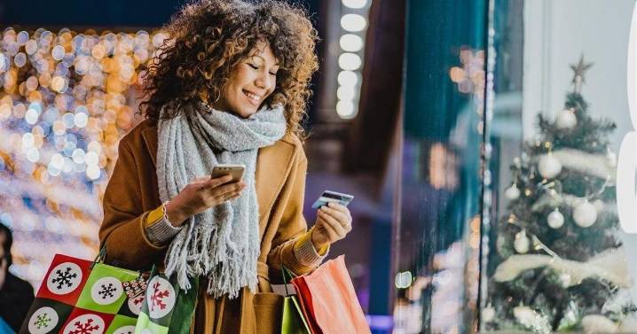 Los estafadores no se toman vacaciones: cómo proteger tu dinero esta temporada