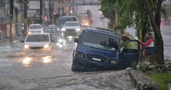Hurricane Melissa prepares for landfall as 'catastrophic' storm set to hit major areas