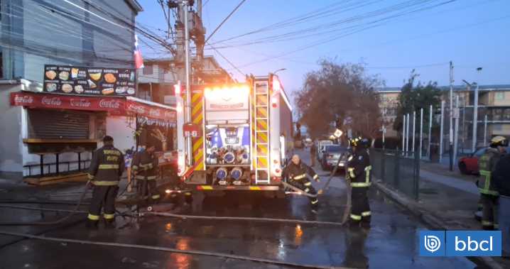 Incendios en Maipú, Lo Espejo y Tiltil dejan dos fallecidos y varias casas destruidas