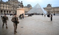 El Museo del Louvre estimó que las joyas robadas valen más de U$ S100 millones