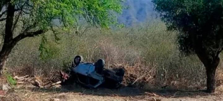VUELCO EN RUTA 38 PROVOCÓ LA MUERTE DE UN JOVEN DE 31 AÑOS