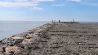 Finalizan las obras del espigón de la Punta del Santo, que devuelve la anchura a Playa Granada