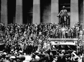 Financial expert sees disturbing parallels between Trump era and 1929 Wall Street crash