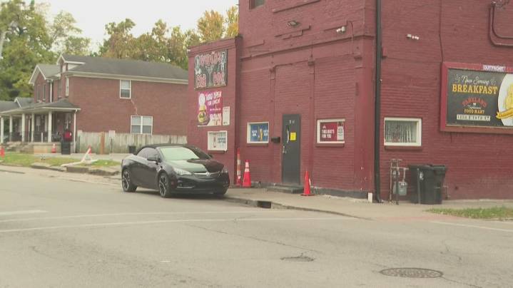 Man dead after late night club shooting; LMPD investigating